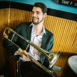 SOUNDS SWING FESTIVAL : JUKE RECORD BIG BAND + THE SOUNDS LATE SESSION